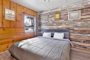 Juniper Lakeside Couples Resort Cabin by Big Bear Vacations Big Bear Lake